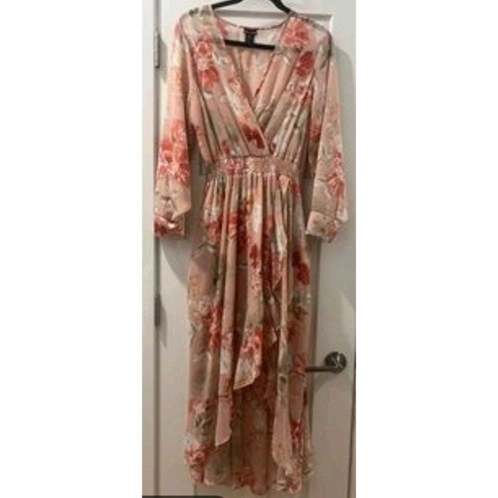 Beautiful Kate and Lily Peach Floral Deep V Neck Maxi Dress High Low Hem size 6